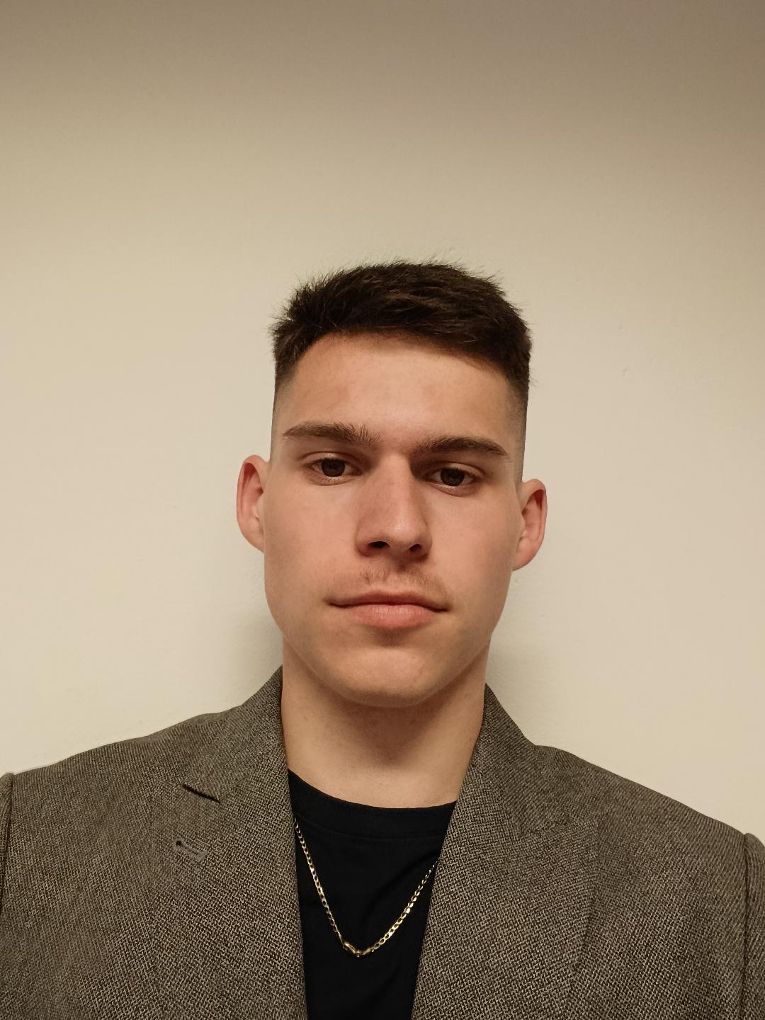 Majitel Vladimír Hrachovec
